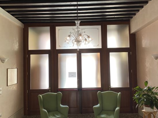 卡薩卡博爾魯特旅館優惠