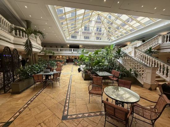 因佩羅斯塔帕克中央酒店優惠