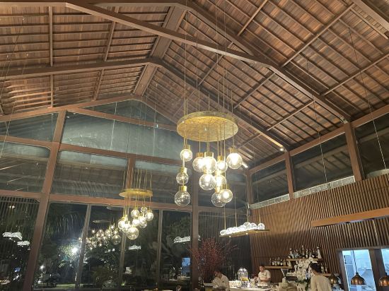 烏布加西亞飯店優惠