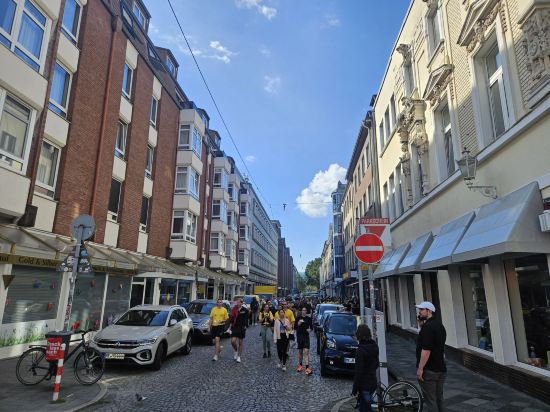 杜塞爾多夫紅寶石月神酒店優惠