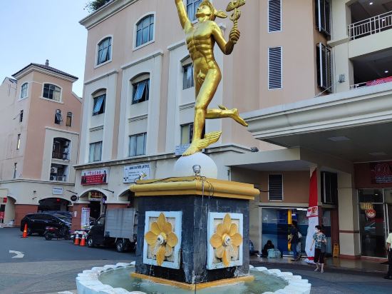 薩提卡高級哈亞烏魯雅加達酒店優惠