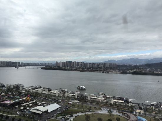 希岸Deluxe酒店（清遠高鐵站南岸公園店）優惠