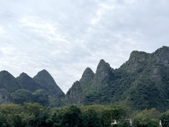 桂林象鼻山港舍飯店（兩江四湖店）優惠