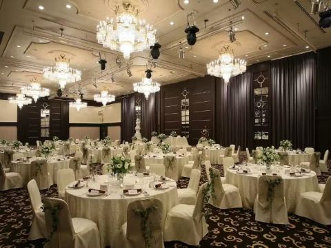 ホテル グリーンタワー幕張 クーポン