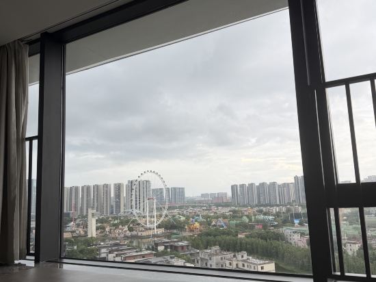 摩天輪全景民宿（華僑城歡樂海岸店）優惠