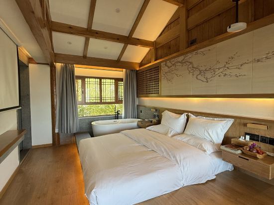 麗江尋隱觀景客棧（大水車店）優惠