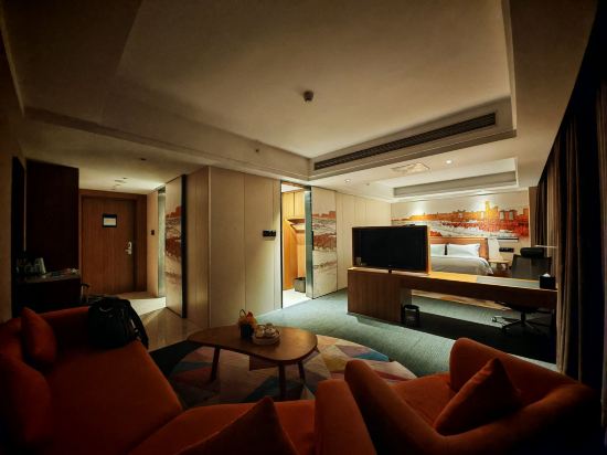 深圳光明希爾頓歡朋酒店優惠