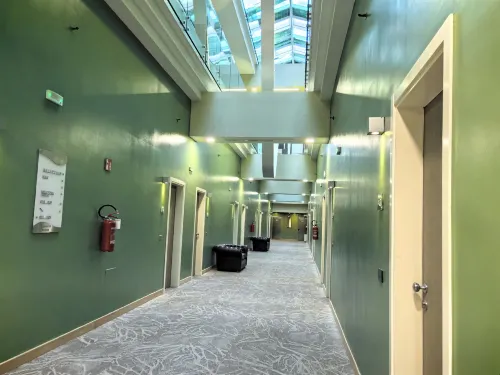 Neo Hotel Öffentliche Flächen Photos