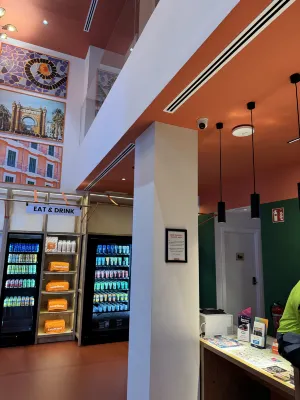 easyHotel Barcelona La Sagrera Zonas comunes Photos