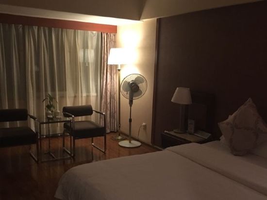 雲糧金泉大酒店（穿心鼓樓地鐵站店）優惠