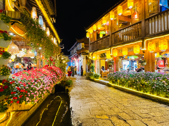 知魚青年旅舍（麗江古城店）優惠