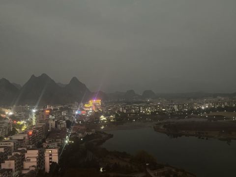 賀州澤森華美達廣場酒店優惠