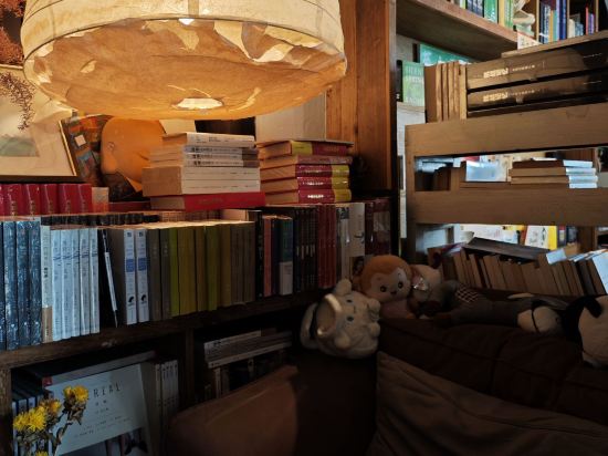 何夜青旅酒店（重慶解放碑步行街店）優惠