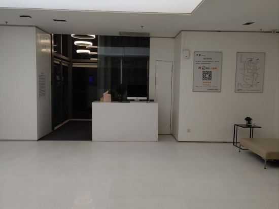 卡羅精品飯店（深圳東門步行街晒布地鐵站店）優惠