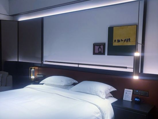 中山大信皇冠假日酒店優惠