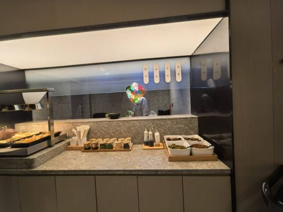 中山江畔商務酒店優惠