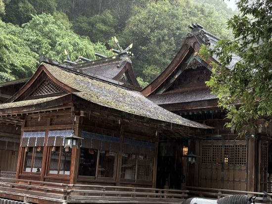 ことひら温泉 御宿 敷島館 クーポン