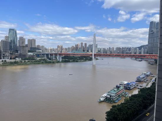 東籬江畔飯店（重慶解放碑洪崖洞店）優惠