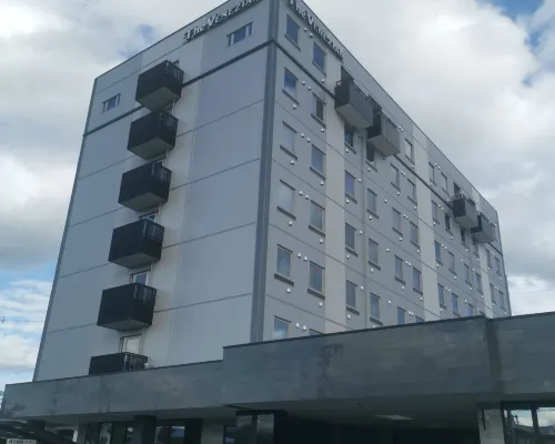 Venezian Hotels Shiroishi Zao من الخارج Photos