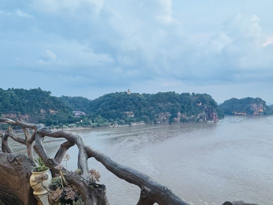 江山勝景民宿酒店（樂山大佛店）優惠