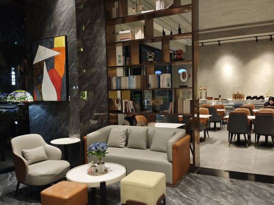 鉑頓國際公寓（珠海拱北口岸富華里店）優惠