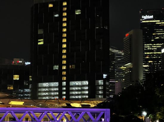 羅拔申碼頭河畔酒店優惠