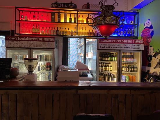 POSHPACKER拖板鞋青年旅舍旅行酒店（成都太古裏春熙路地鐵站店）優惠