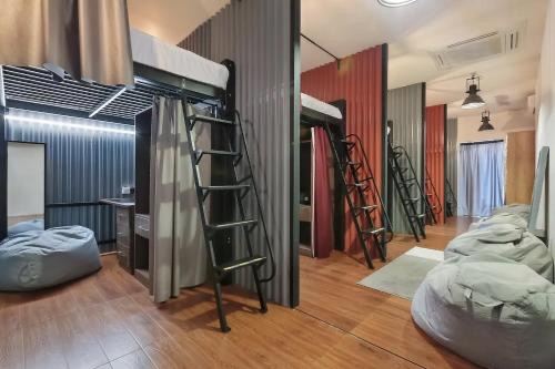 潮人城市青年旅館優惠