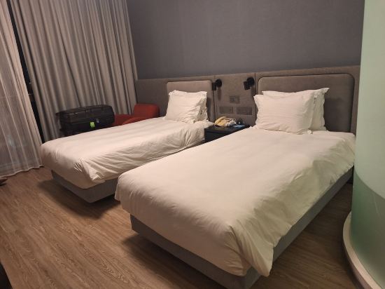 台中公園智選假日飯店優惠