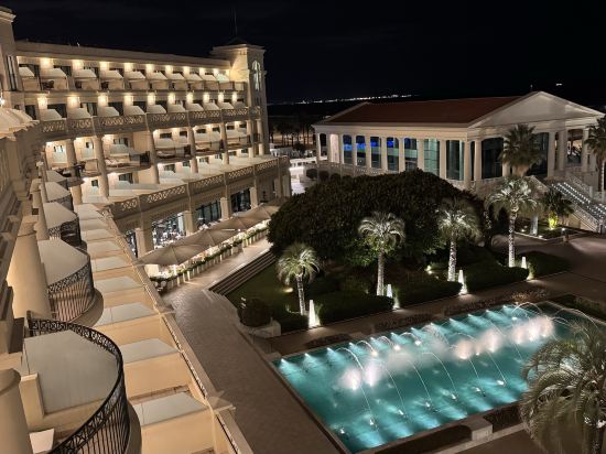 瓦倫西亞拉斯阿瑞納斯温泉療養度假村優惠