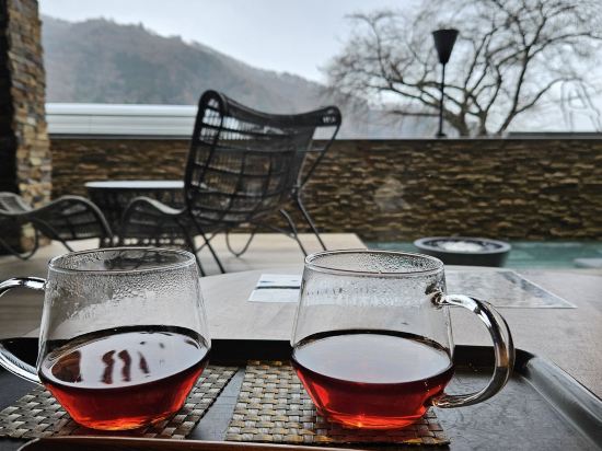 富士河口湖温泉郷のホテル・風のテラスKUKUNA・くくな クーポン