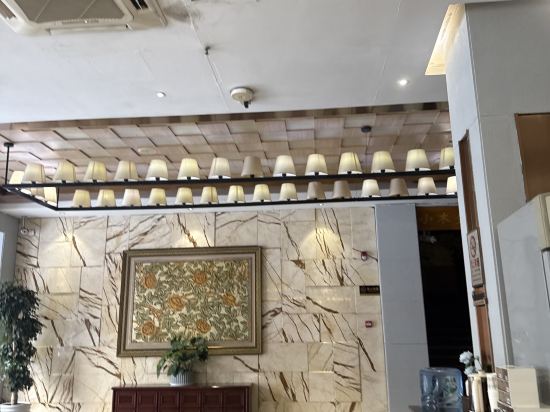 紫荊花連鎖酒店（南寧廣西大學東門店）優惠