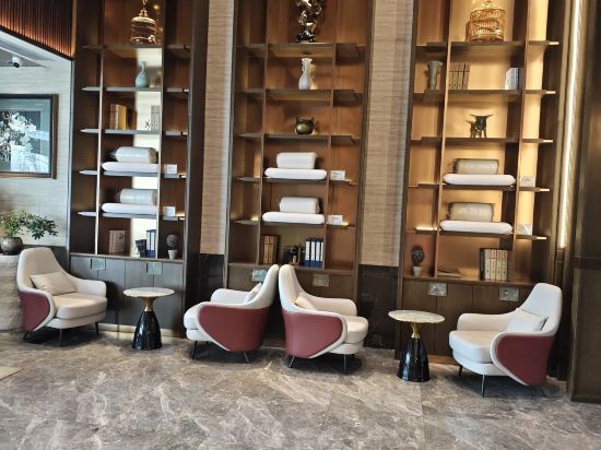 北京龍城瑞豪飯店（良鄉南關地鐵站店）優惠