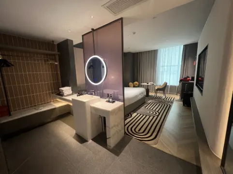 FUNGEE S Hotel (Changsha IFS, Chaozong Street Historical and Cultural Block, Changsha) الغرف Photos