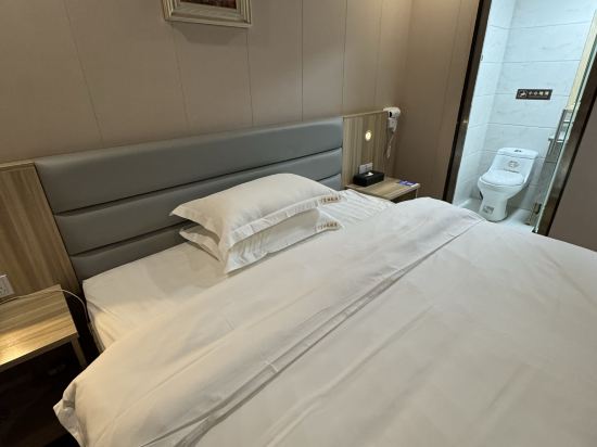 百呈佳運飯店（珠海拱北口岸店）優惠