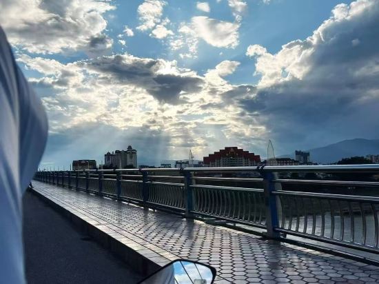 西雙版納汐嶼酒店（告莊星光夜市店）優惠