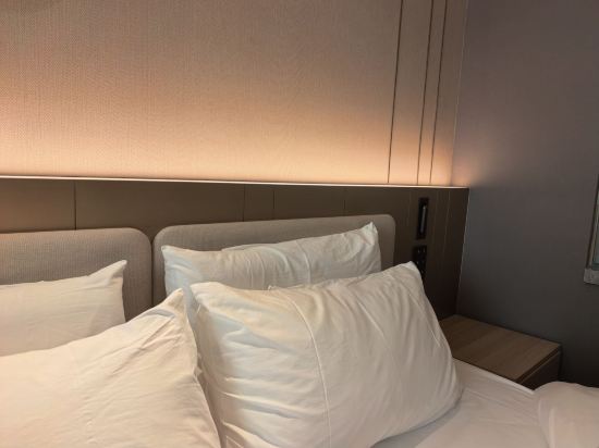 桔子飯店（膠州膠東國際機場膠東地鐵站店）優惠