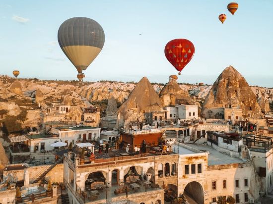 迪萬巖洞酒店優惠