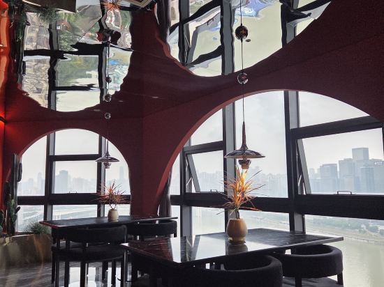 重慶假日江景飯店（解放碑洪崖洞店）優惠