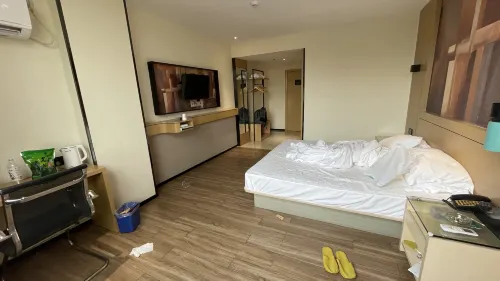 City Hotel (Foshan Dali Fengchi Aluminum Market) Номера Photos