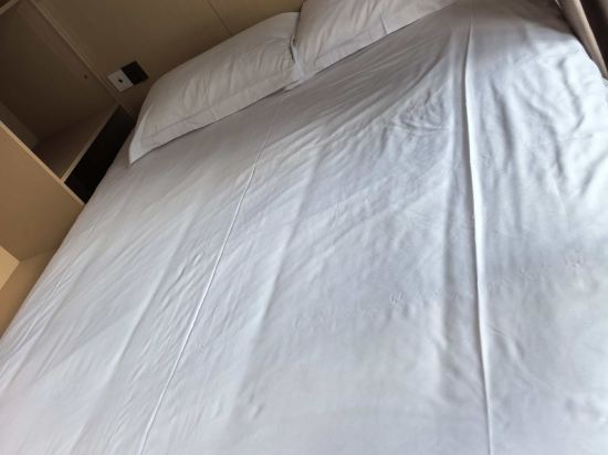 朗華影音Hotel（深圳福田會展中心店）優惠