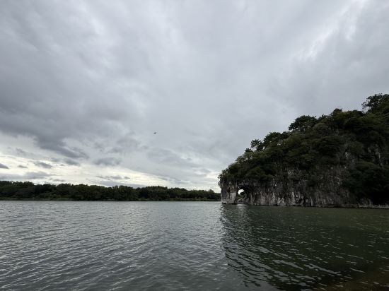 桂林象鼻山港舍飯店（兩江四湖店）優惠