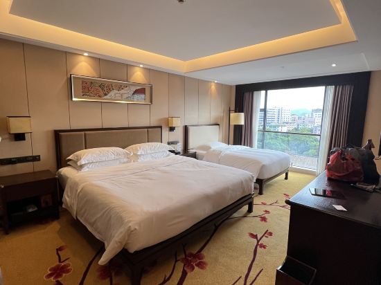 佛山順德香雲紗園林酒店優惠