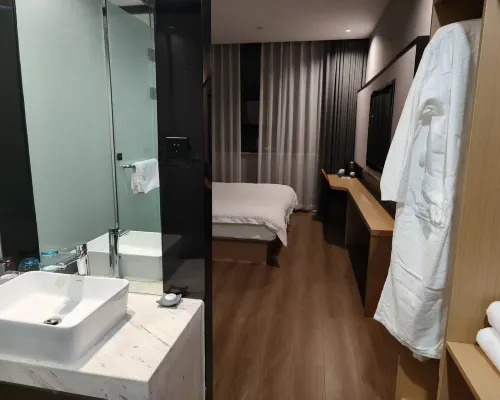 UNITOUR HOTEL (Prague Square) Номера Photos