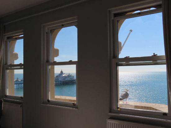 查特沃斯酒店優惠