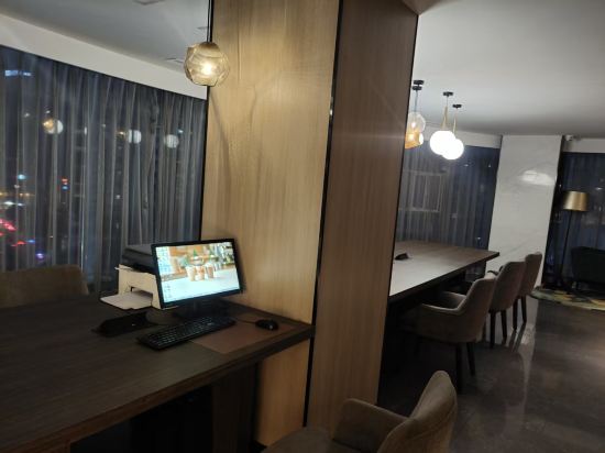 桔子酒店（貴陽大十字店）優惠