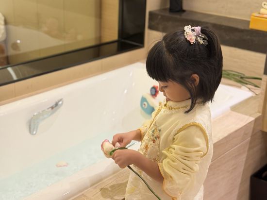 廣州花都皇冠假日酒店優惠