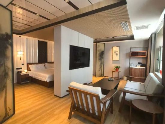 烏魯木齊頤中園飯店（紅山人民公園店）優惠