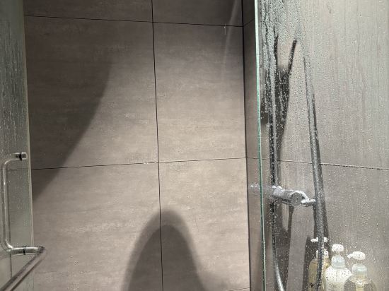 ナインアワーズ博多駅 クーポン