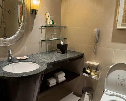 Edsa Shangri-La, Manila Rooms Photos
